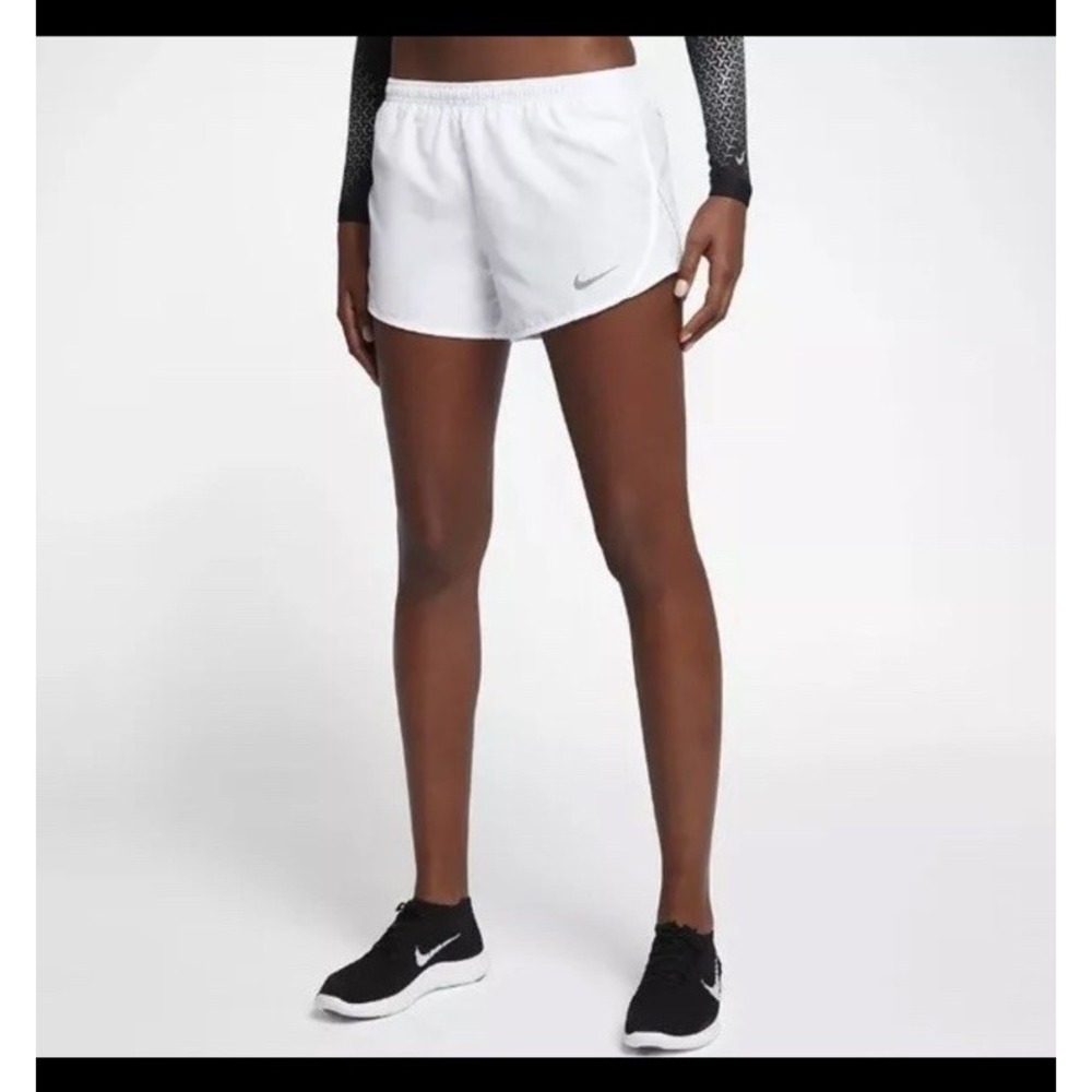 Nike Women's 4" Tempo Modern Embossed White Running Shorts (831281-100) Medium